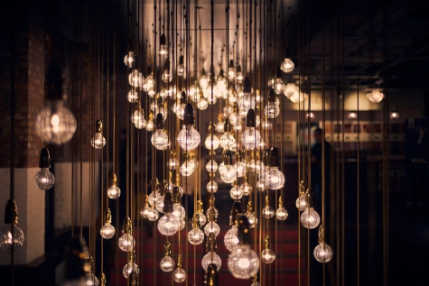 Restaurant - Light bulbs at a restaurant