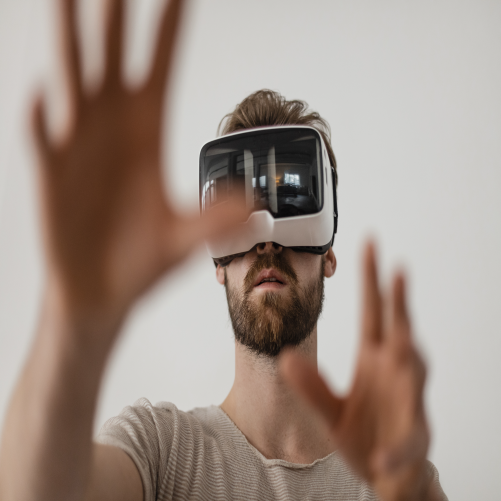 Tech - Man with VR headset 500x500